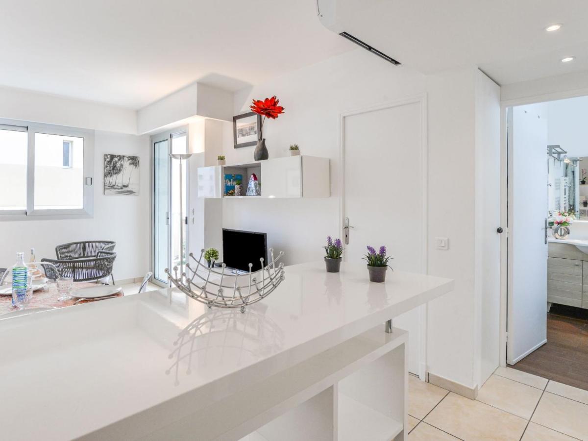 Apartment Dolce Vita By Interhome Сен-Лоран-дю-Вар Екстериор снимка